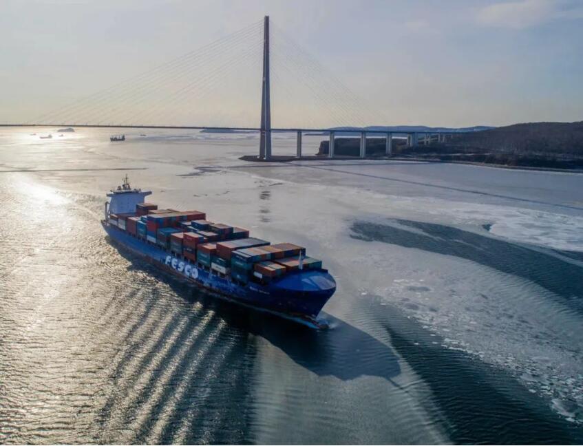 中國到俄羅斯圣彼得堡港口增加新運力 ， 此條航線可以有效緩解客戶全鐵發俄羅斯經常延遲發車的焦慮，直航航線35天到達 ~非常哇塞！！！